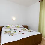 Apartment Frankica *