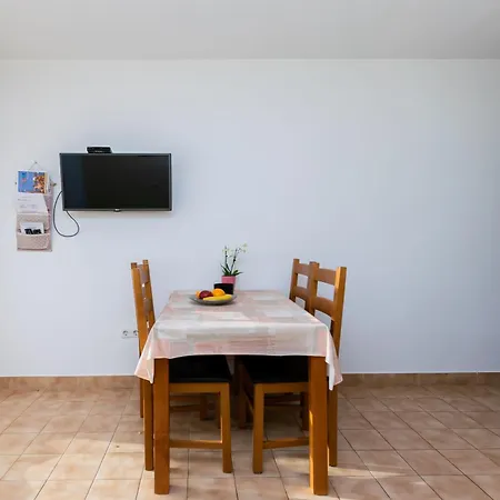 Appartement Dolores Palit